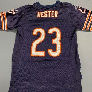 Chicago Bears jersey - Hall of Famer Hester
